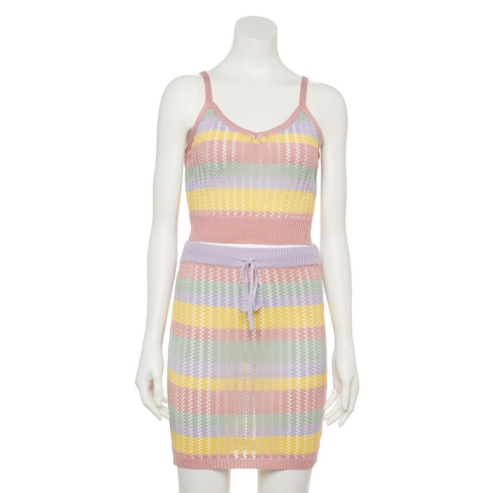 Almost Famous Striped Crochet Cropped Cami & Mini Skirt 2-piece set Jr's Medium - Picture 2 of 5